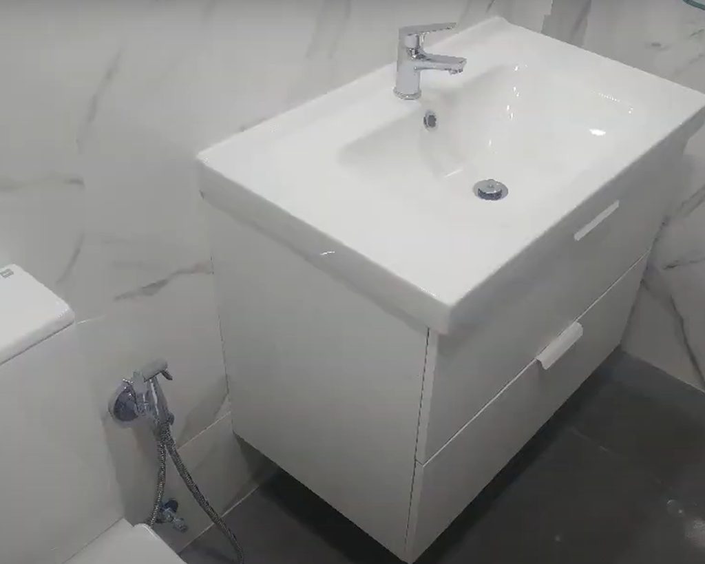 Reforma de Baño Blanco Total en Talavera